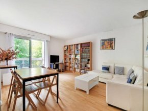 Cosy apartment with balcony- 3BR 5P- Tour-Eiffel